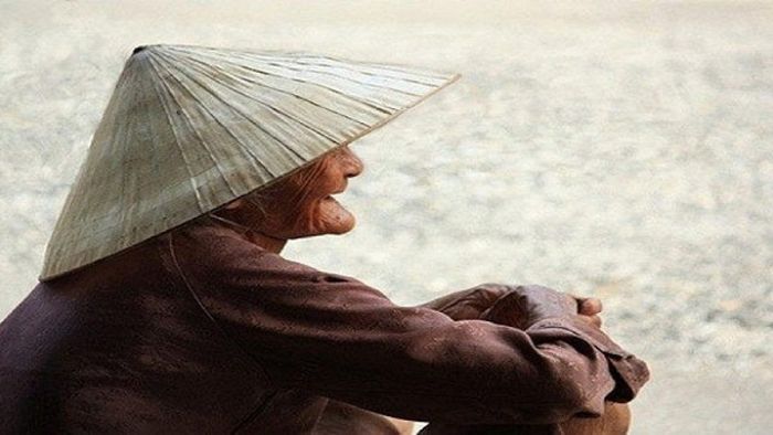 Hình ảnh: Đôi mắt thiêng liêng