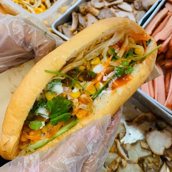 Hình ảnh tại Quán Bánh Mì Tuấn Mập 1