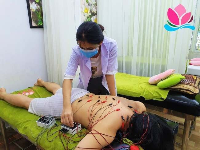 Phòng khám Đông Y Hoa Sen, Quận 1, TP. Hồ Chí Minh.