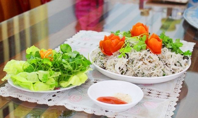 Khám phá tinh hoa ẩm thực Hạ Long: Bún xào ngán - món ngon đậm chất biển