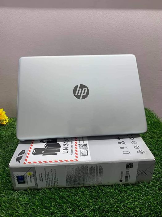 Laptop Đức Phúc hình ảnh 2