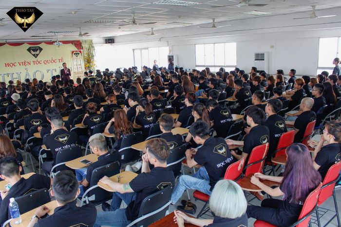 Hình ảnh Học viện Tóc Quốc tế Thảo Tây 1