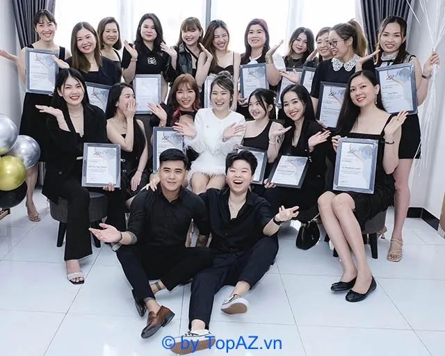 Địa chỉ đào tạo phun xăm thẩm mỹ chất lượng hàng đầu tại Tiền Giang
