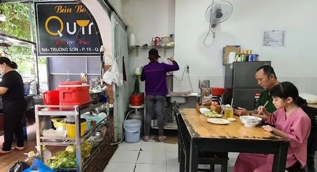 Bún bò Huế - Quin - Hương vị khó quên