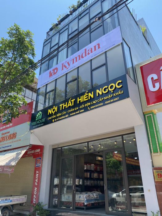 Không gian trưng bày đa dạng tại Hiển Ngọc