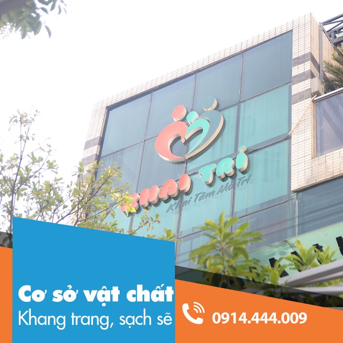 Không gian học tập tràn ngập ánh sáng tại Khai Trí