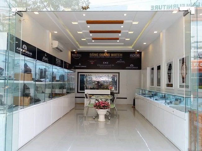 Đăng Quang Watch - Nơi bạn tìm thấy những thương hiệu đồng hồ danh tiếng cùng dịch vụ chăm sóc khách hàng xuất sắc.