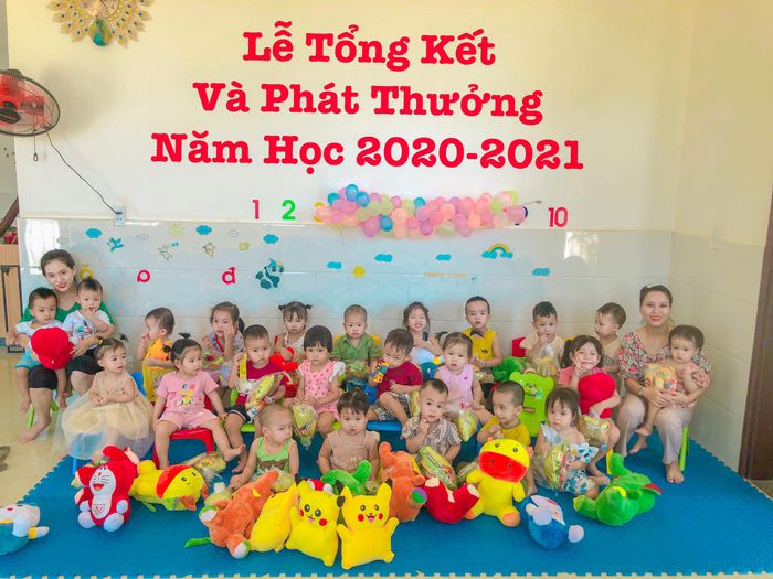 Nhóm Trẻ Đô Rê Mon ảnh 1 - Những nụ cười rạng rỡ trong ngôi nhà hạnh phúc