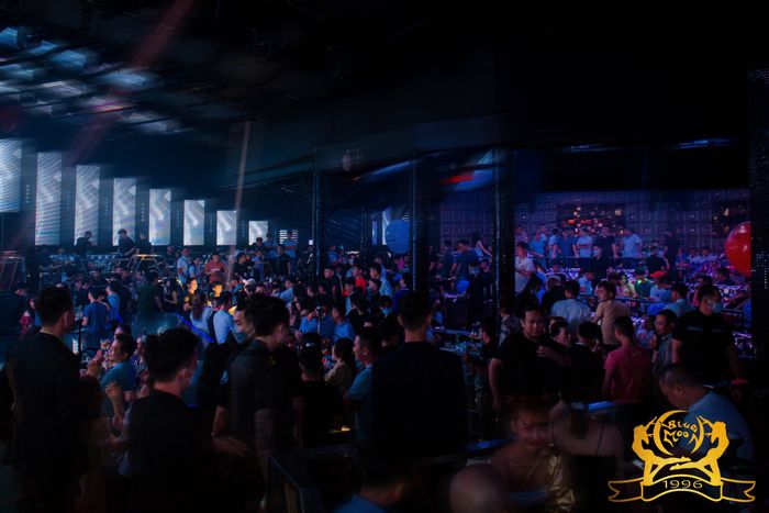 Blue Moon Club ảnh 1