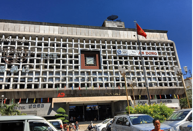 Top 8 điểm cung ứng sỉ jean tại TP.HCM: Chợ truyền thống - Nguồn hàng dồi dào