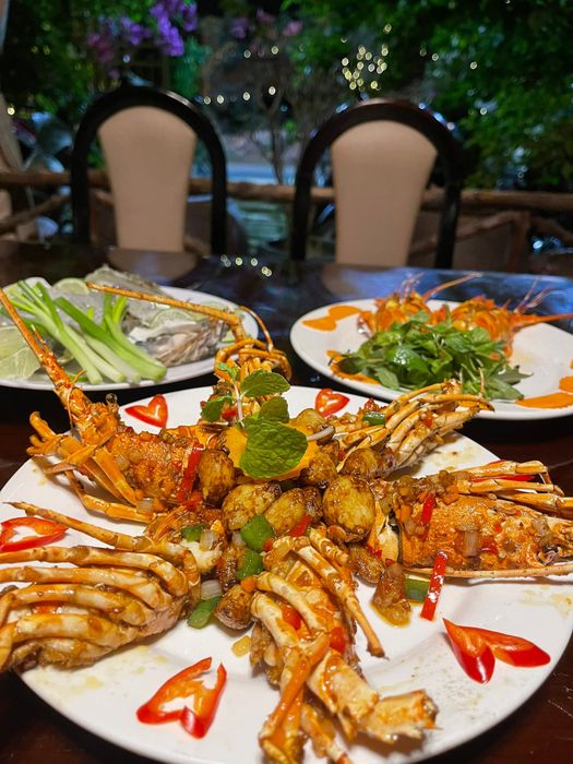 Góc tiệc sang trọng tại Nhà hàng Lữ Xưa - Ảnh 2