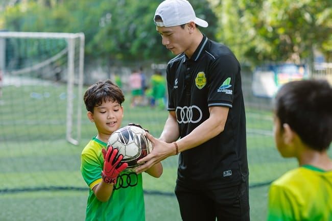 SSC - Nơi chắp cánh ước mơ bóng đá