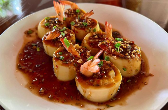 Không gian ấm cúng tại Nhà hàng Lữ Xưa - Ảnh 1