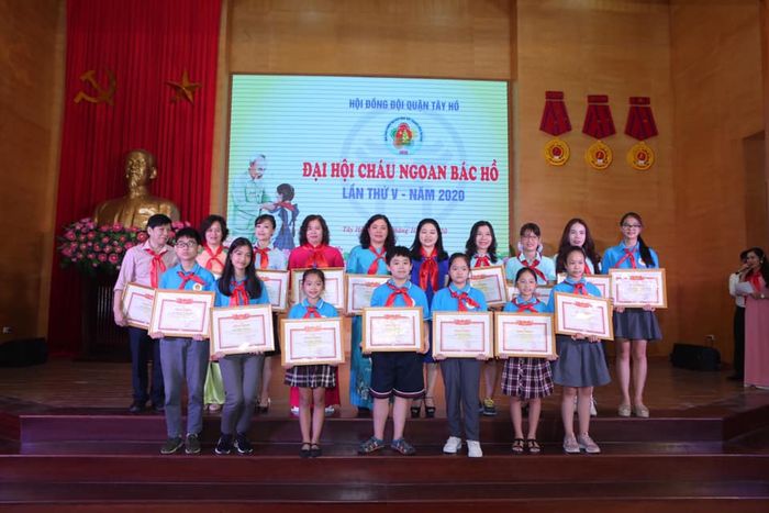 Không gian xanh mát tại Trường Tiểu học Chu Văn An
