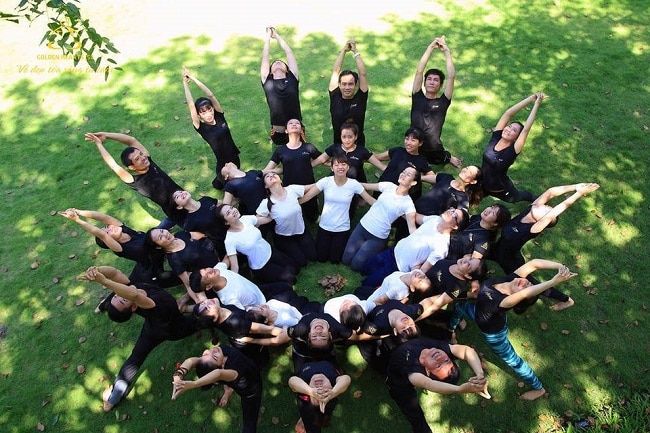 Trái Tim Vàng là một trong những trung tâm đào tạo giáo viên yoga uy tín và chất lượng nhất tại TP.HCM, nằm trong Top 5 trung tâm đáng tin cậy.