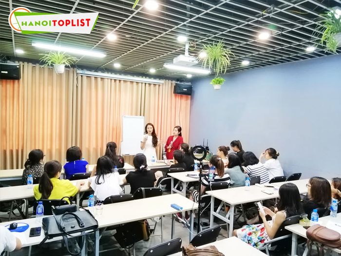 novaup-khong-gian-hoc-tap-sang-tao-Mytour