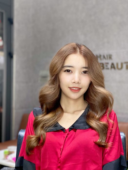 Không gian sang trọng và đẳng cấp tại July Beauty Hair Salon