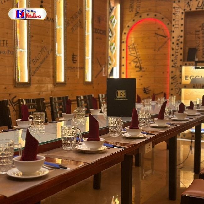 Kim Dung Restaurant - Không gian tiệc cao cấp