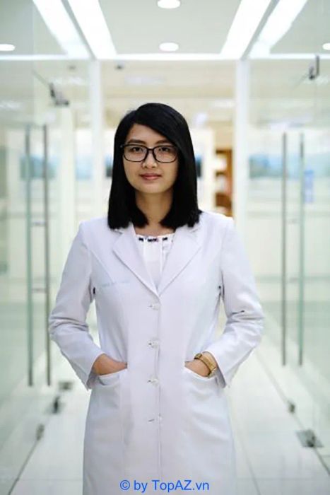 Bác sĩ Hương Quách - Chuyên gia da liễu hàng đầu Quận 1