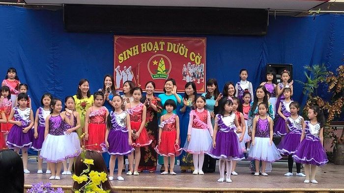Hình ảnh Trường Tiểu Học Điện Biên 2 - Bức tranh tuyệt đẹp