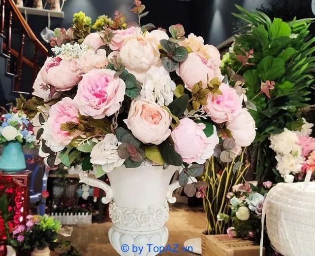 Địa chỉ vàng cho những tín đồ hoa giả tại Sài Gòn