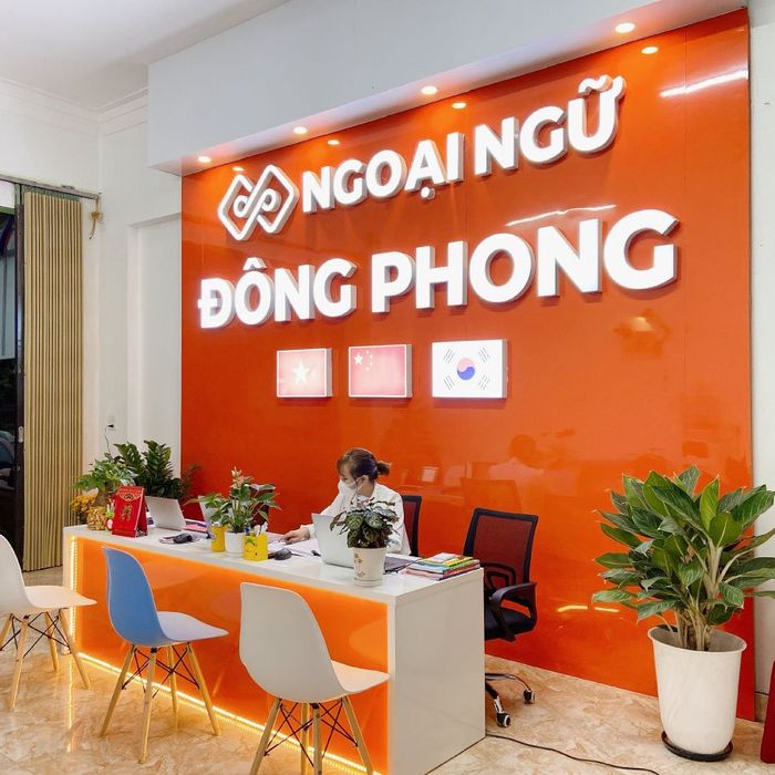 Hình ảnh lớp học tại Trung tâm Đông Phong