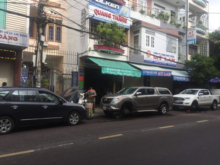 Hình ảnh thực tế dịch vụ tại Lốp Mâm Ô Tô Quang Thắng