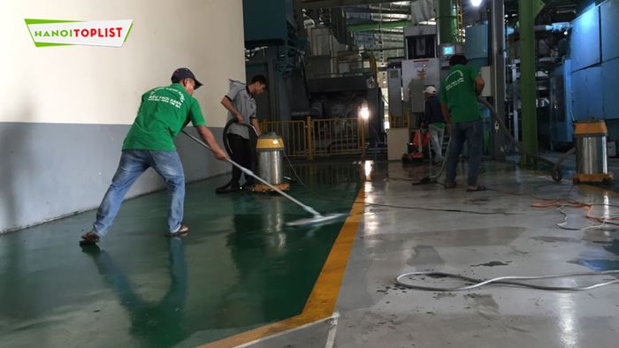 starclean-dich-vu-ve-sinh-cong-nghiep-hang-dau-Mytour