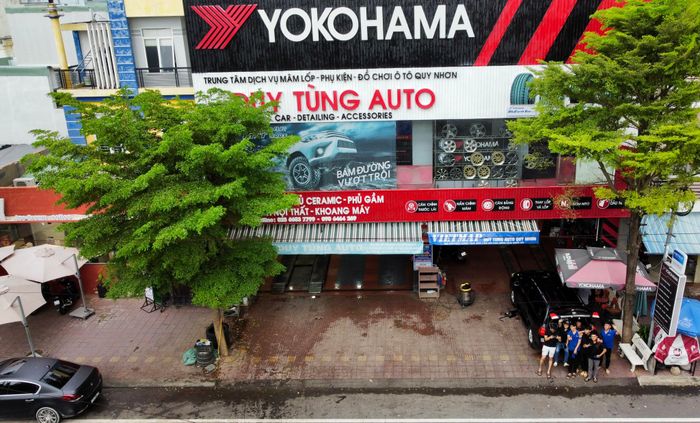 Không gian dịch vụ hiện đại tại Duy Tùng Auto Quy Nhơn