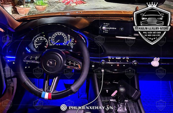 Không gian trưng bày đẳng cấp tại Titanium Luxury Store