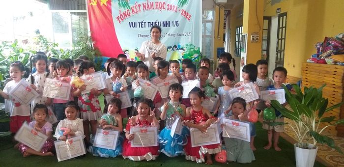 Khuôn viên xanh mát của Trường Mầm non Thượng Cốc