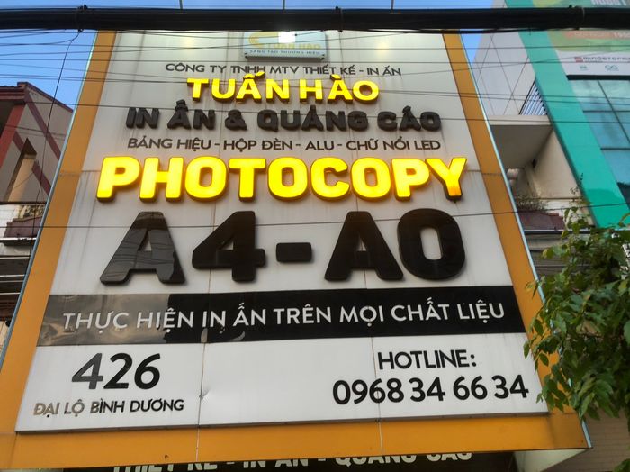 Hình ảnh thi công ấn tượng của Quảng Cáo Tuấn Hào