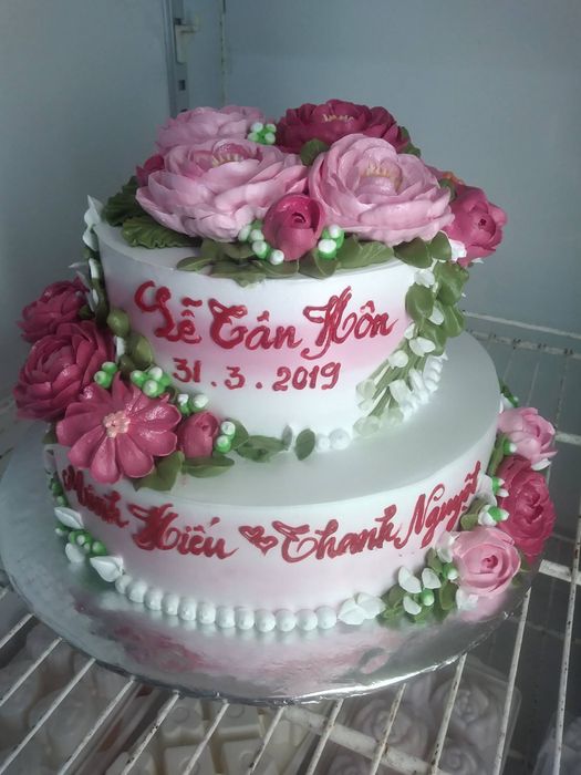 San San - Kiệt tác bánh kem đầu tiên đầy mê hoặc