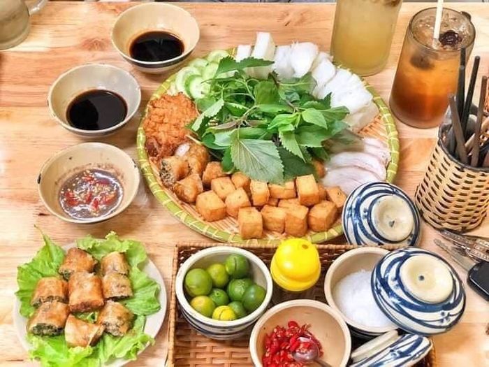 Bún Đậu Phố Gầm Cầu - Nét tinh hoa ẩm thực Bắc Bộ