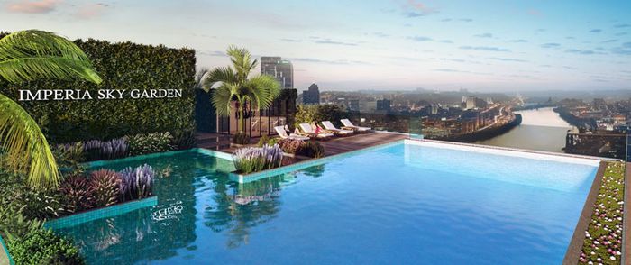 Bể bơi ngoài trời tại Imperia Sky Garden