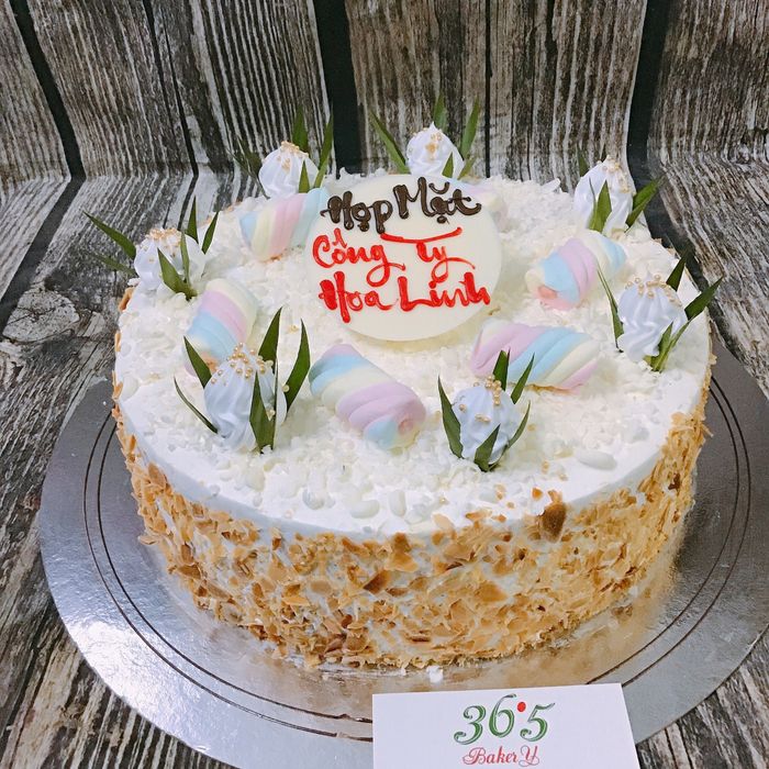 Nàng Thi - Kiệt tác bánh kem đầu tiên đầy quyến rũ