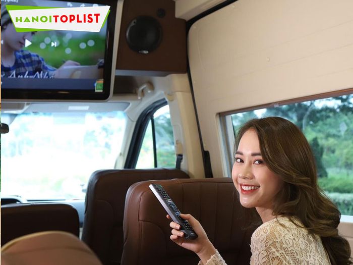 limousine-dat-cang-Tripi