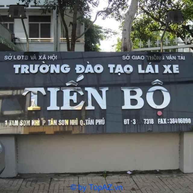 Trường Dạy Lái Xe Tiến Bộ - Nơi ươm mầm những tài xế thành thạo