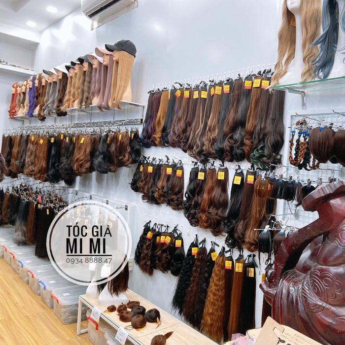 Không gian mua sắm đa dạng tại Tóc giả Mimi