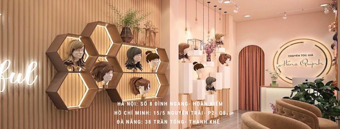 Không gian mua sắm sang trọng tại Hana Quỳnh Đà Nẵng