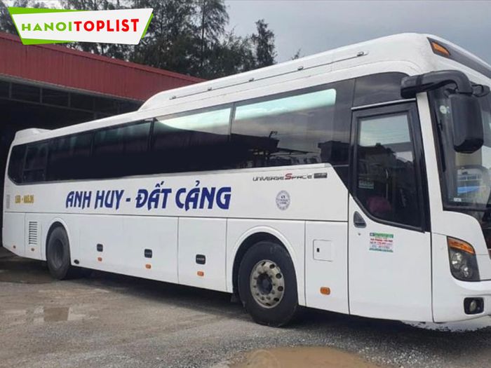 hang-xe-limousine-anh-huy-Tripi