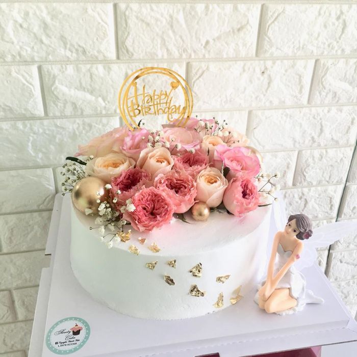 Sweety Cake - Kiệt tác bánh kem đầy màu sắc (Ảnh 2)