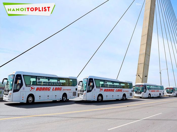 xe-hoang-long-limousine-ha-noi-hai-phong-Tripi