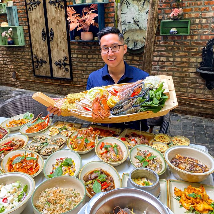 Bộ sưu tập hải sản tươi sống được trình bày nghệ thuật