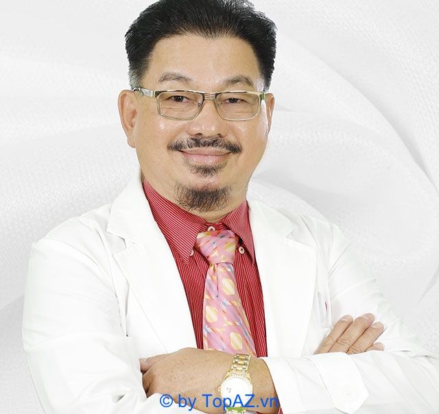 Bác sĩ nâng ngực đẹp tại TPHCM