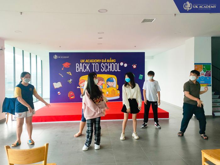 Hình ảnh UK Academy (Ảnh 2)