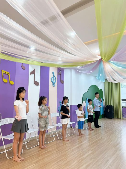 Hình ảnh hoạt động tại Trang Vi Education