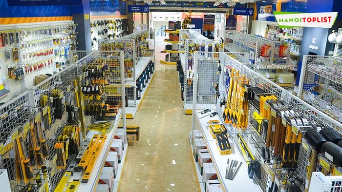 Trải nghiệm mua sắm đẳng cấp tại dung-cu-cam-tay-fixmart-Mytour - điểm hẹn lý tưởng cho các chuyên gia xây dựng và thợ lành nghề.