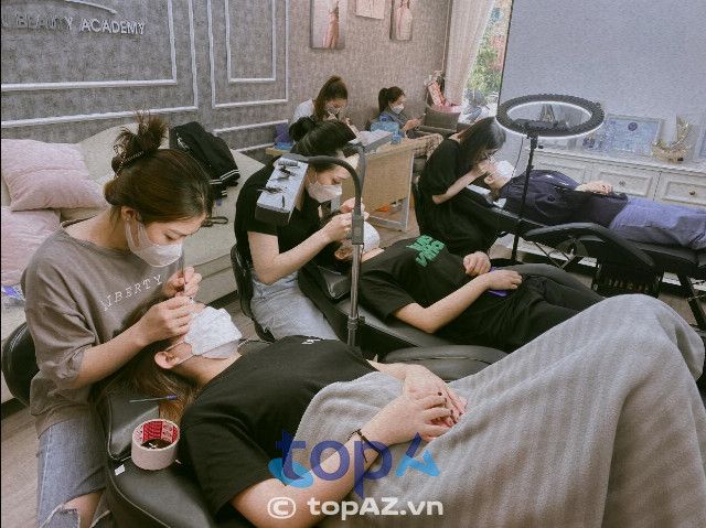 Các trung tâm đào tạo nghề nối mi uy tín tại Thái Nguyên