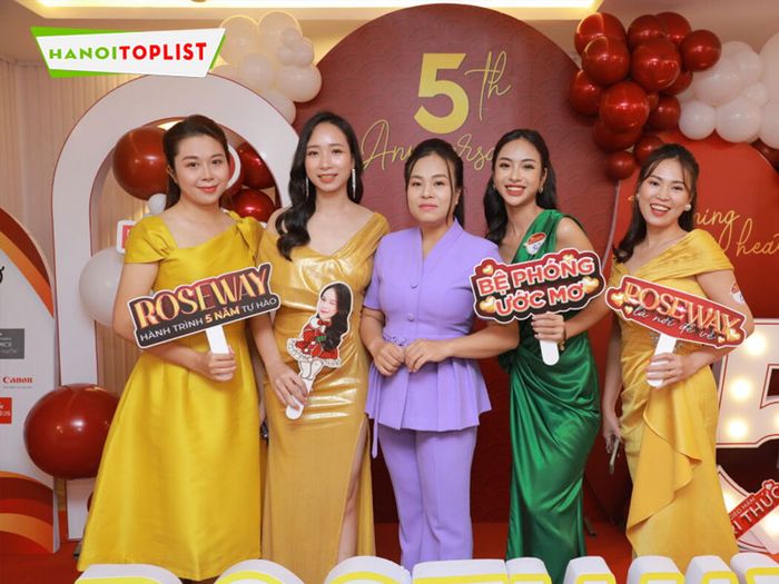 khoa-hoc-luyen-giong-roseway-mytour